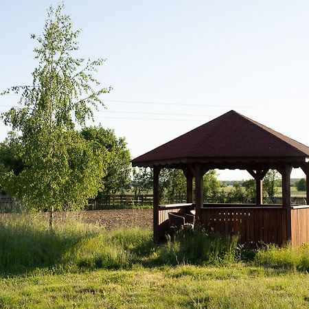 Rustykalne Klimaty Villa Majdan Zbydniowski Exteriör bild